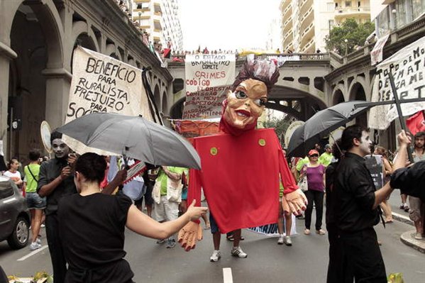 Foro Social - Marcha vs Capitalismo