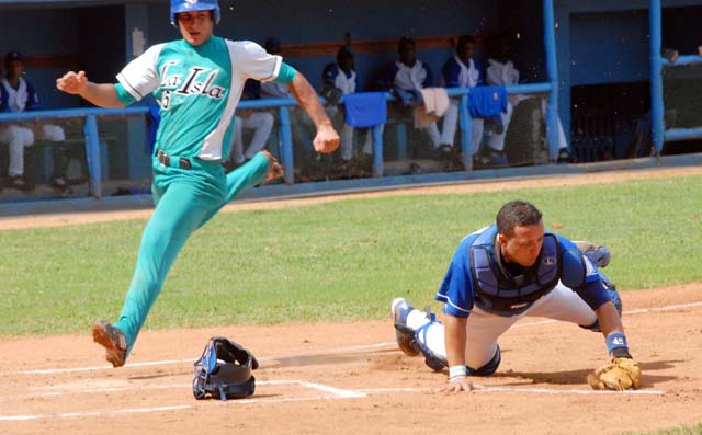 Industriales Vs Isla de la Juventud