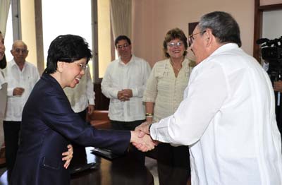 Raúl y Margaret Chan