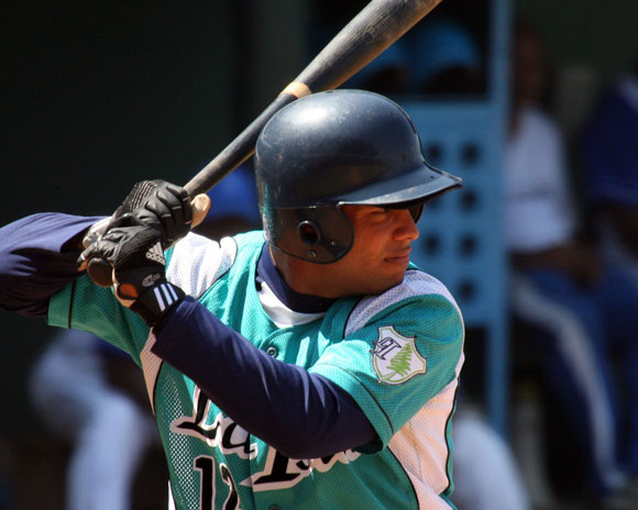 beisbol-cuba-michel-enriquez.jpg