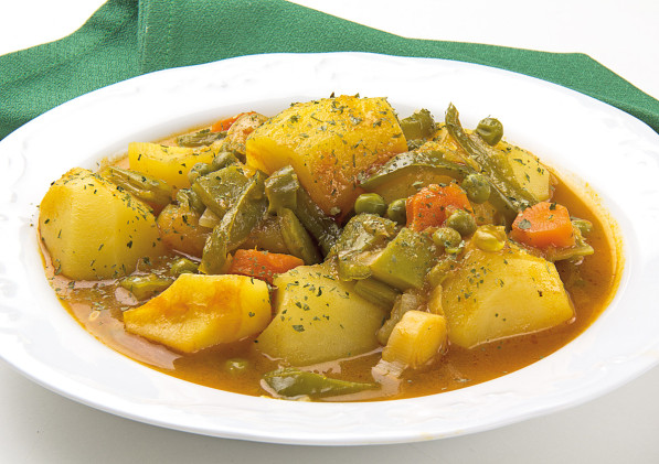 papas guisadas con vegetales