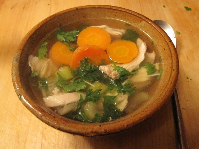 Caldo de Pollo