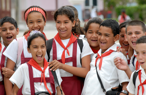 Niños sonriendo