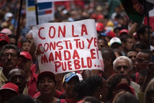 Comienza camino a la constituyente