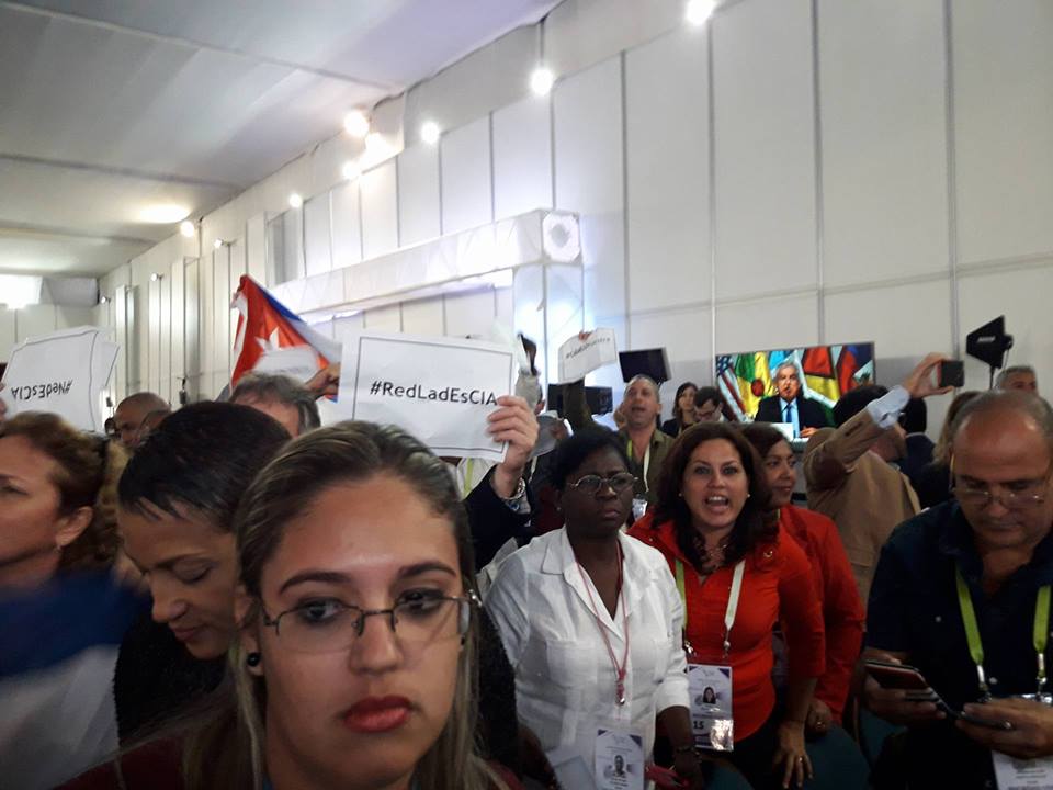 sociedad vivil-jovenes cubanos-escandalo1