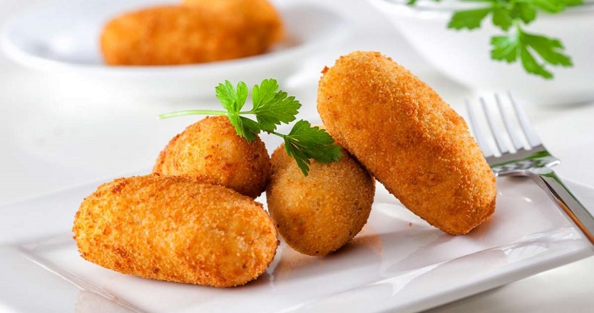 Croquetas de pollo-Cocina cubana