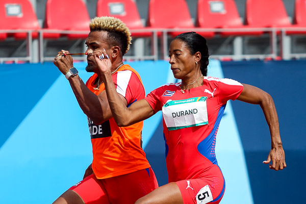 Omara Durand no aparecía en las listas oficiales como ganadora de la prueba anterior en la pista. (Calixto N. Llanes/JIT)