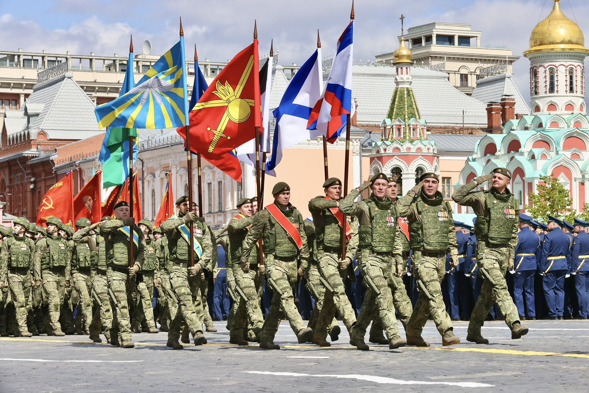 Gran desfile en Rusia conmemora el 80 aniversario de la victoria sobre el nazismo Gran desfile en Rusia conmemora el 80 aniversario de la victoria sobre el nazismo