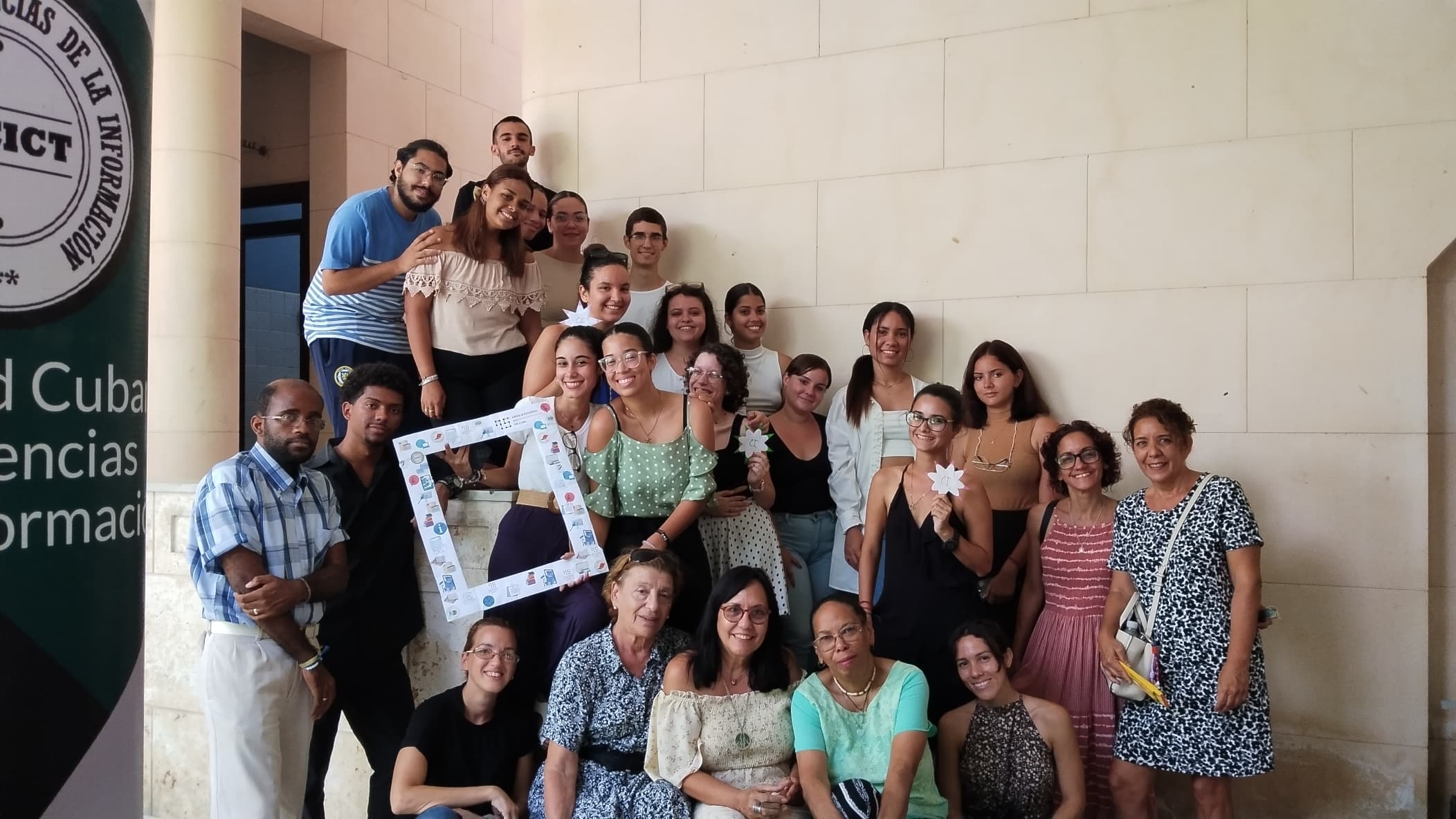 La más joven generación de la bibliotecología La más joven generación de la bibliotecología