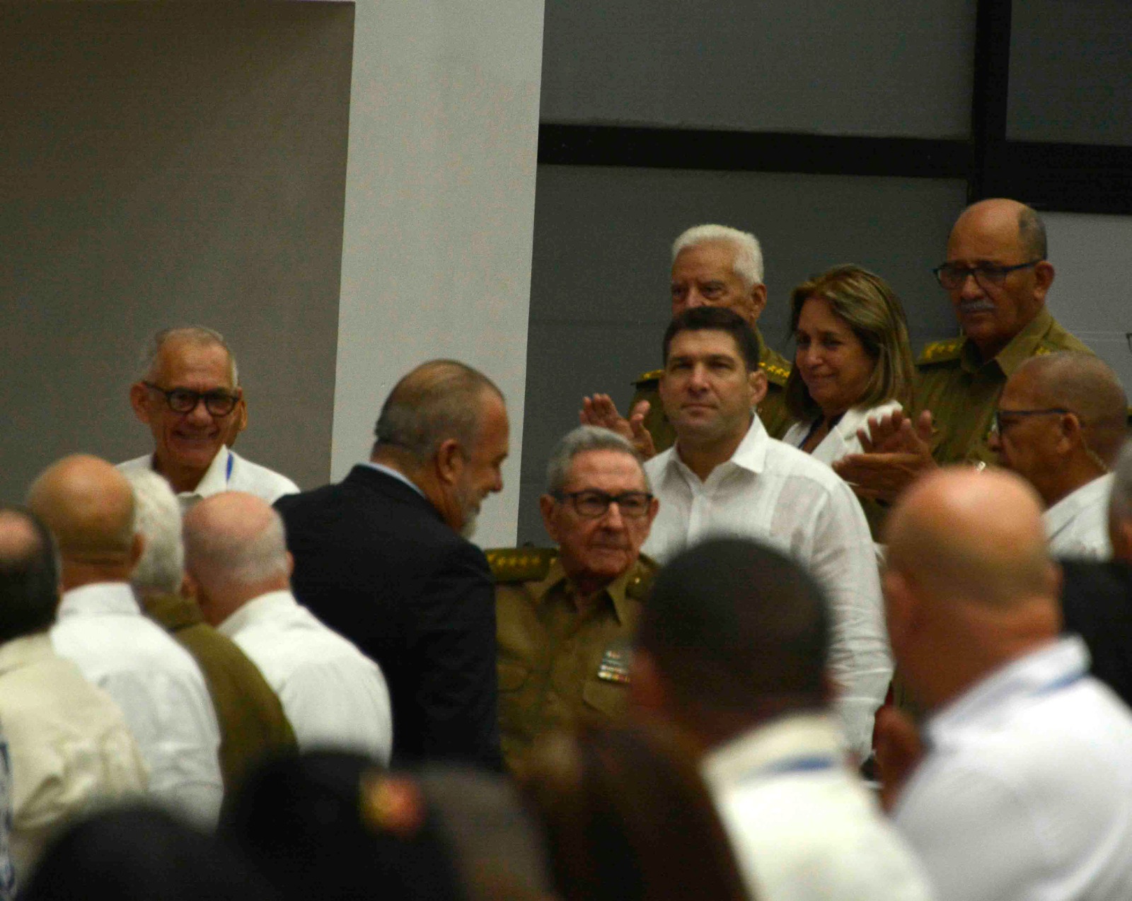Continuidad de las comisiones a la Asamblea Continuidad de las comisiones a la Asamblea