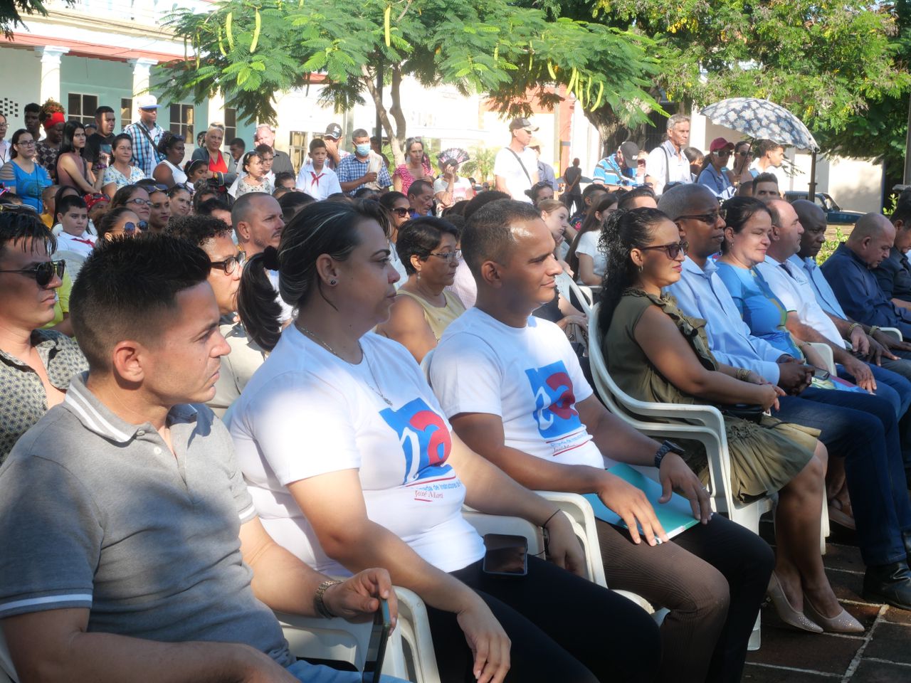 Holguín fue sede del acto nacional por el aniversario 21 de la Brigada de Instructores de Arte José Martí (BJM). Holguín fue sede del acto nacional por el aniversario 21 de la Brigada de Instructores de Arte José Martí (BJM).
