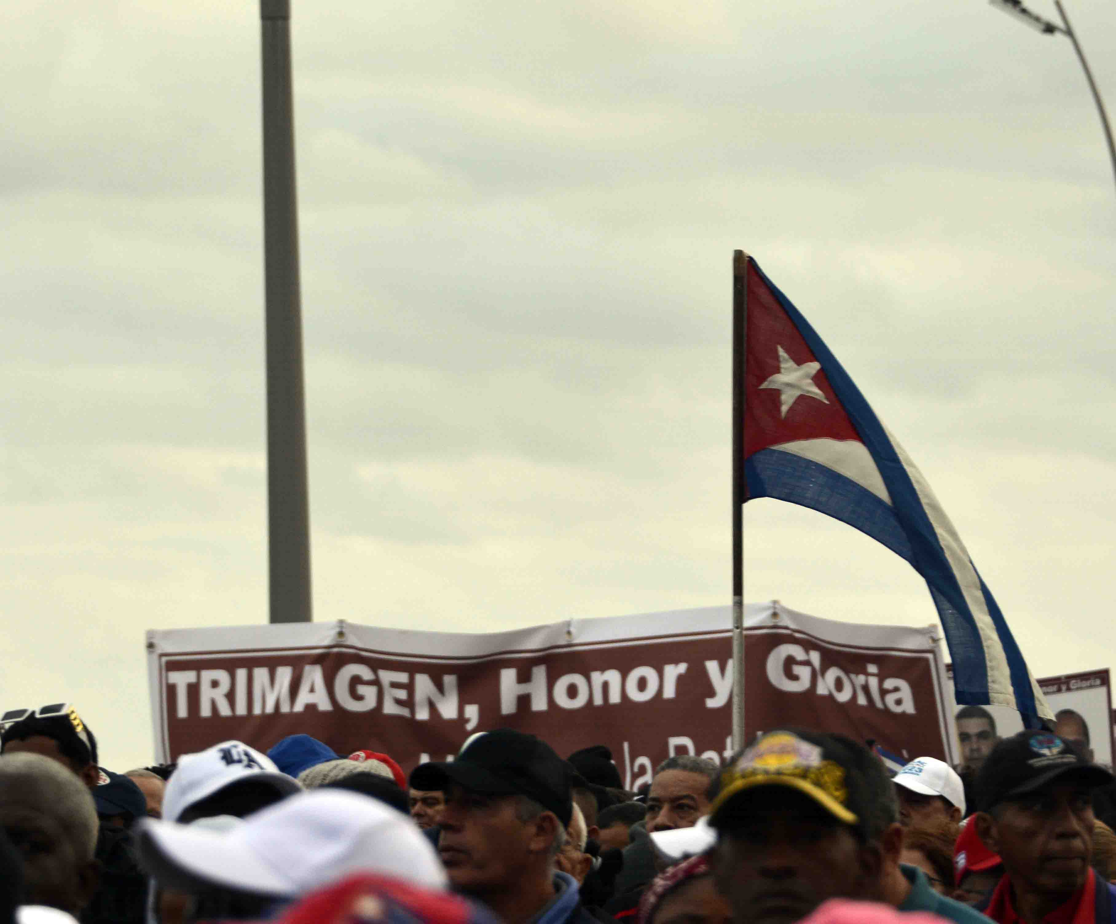 Marcha en la Tribuna Antimperialista por nuestros 32 combatientes caídos