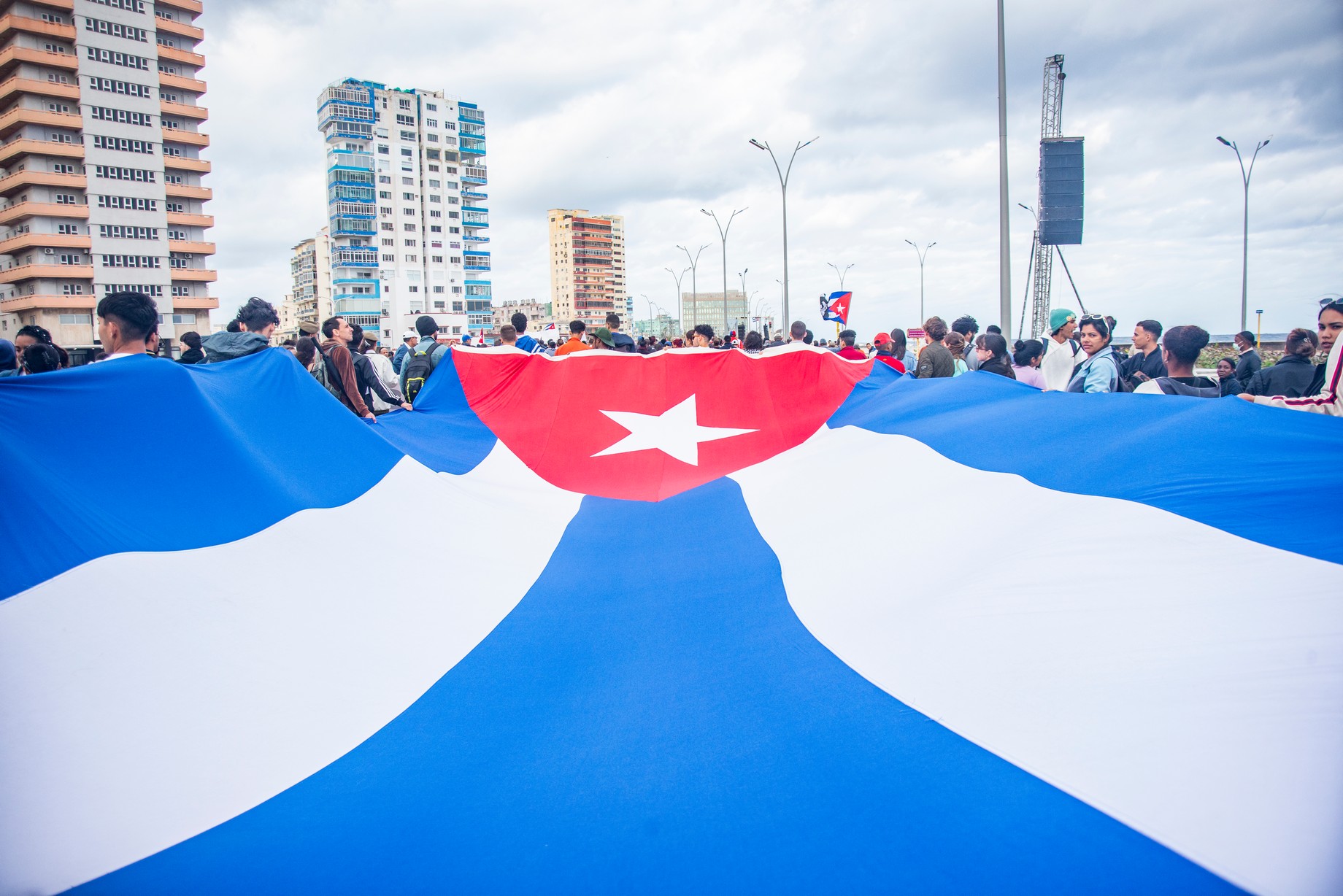 Marcha en la Tribuna Antimperialista por nuestros 32 combatientes caídos