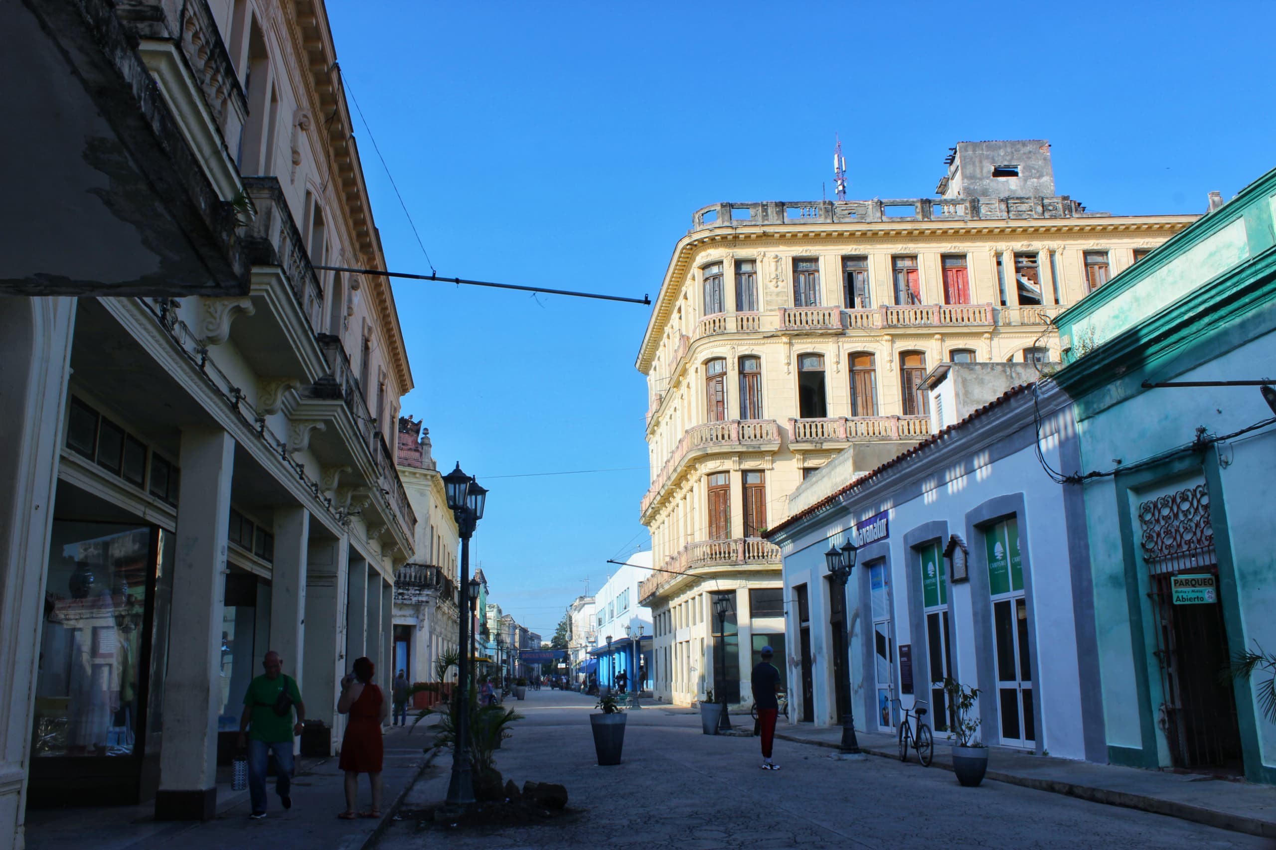 Un recorrido visual por "La Villa de París"