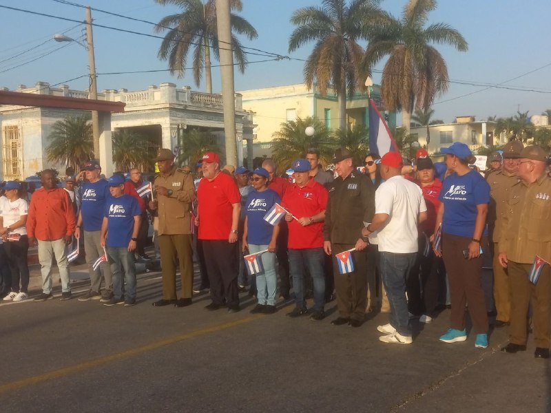 Desfile por el primero de mayo 
