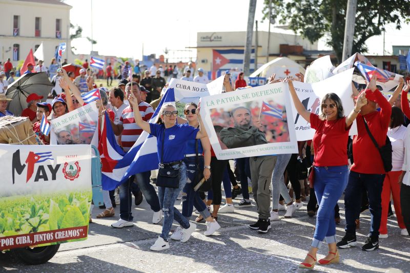 Desfile por el primero de mayo 