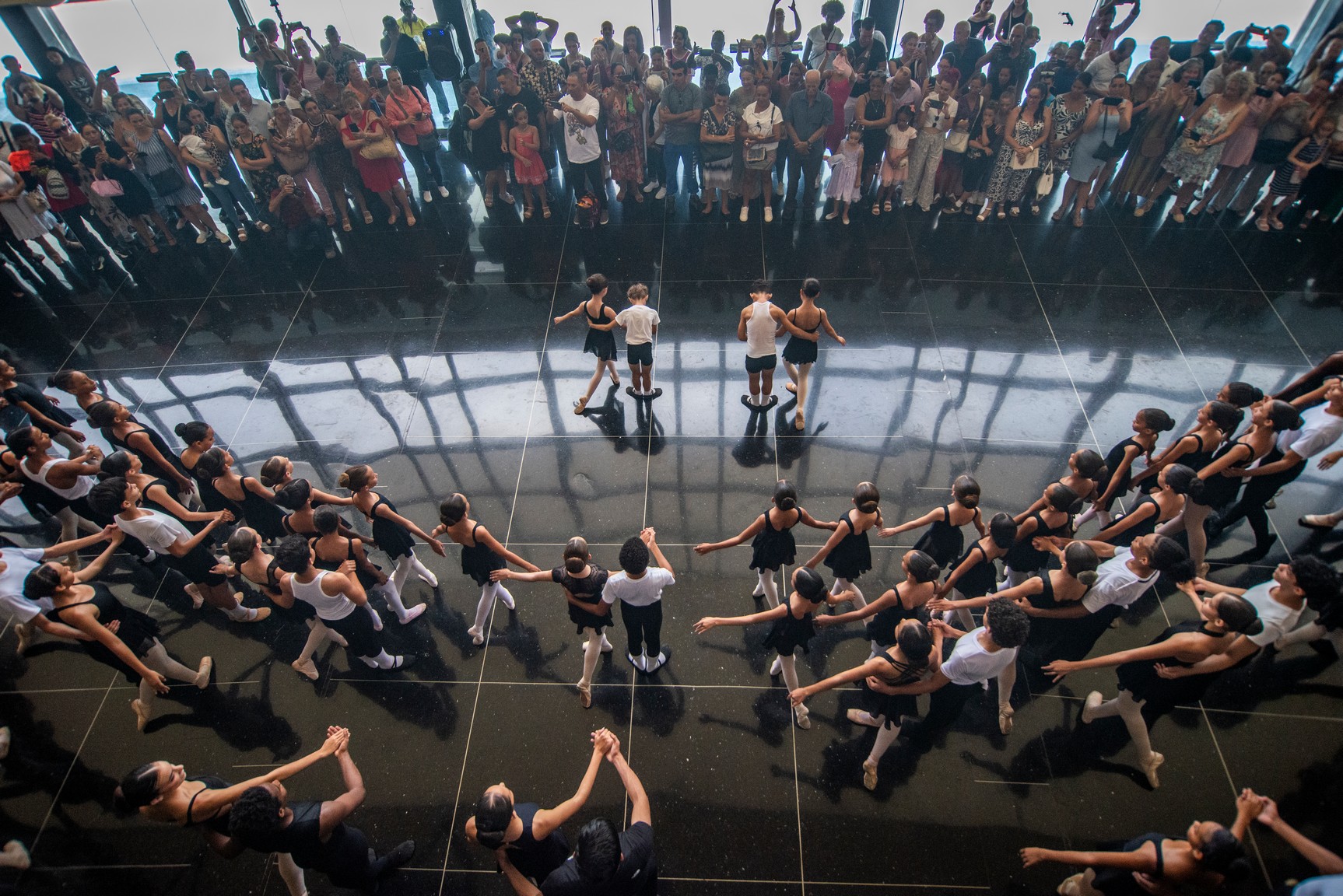 Cuando el ballet se defiende desde la pasión.