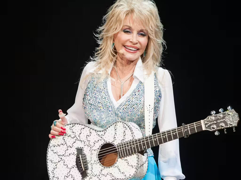 Muere Dolly Parton.