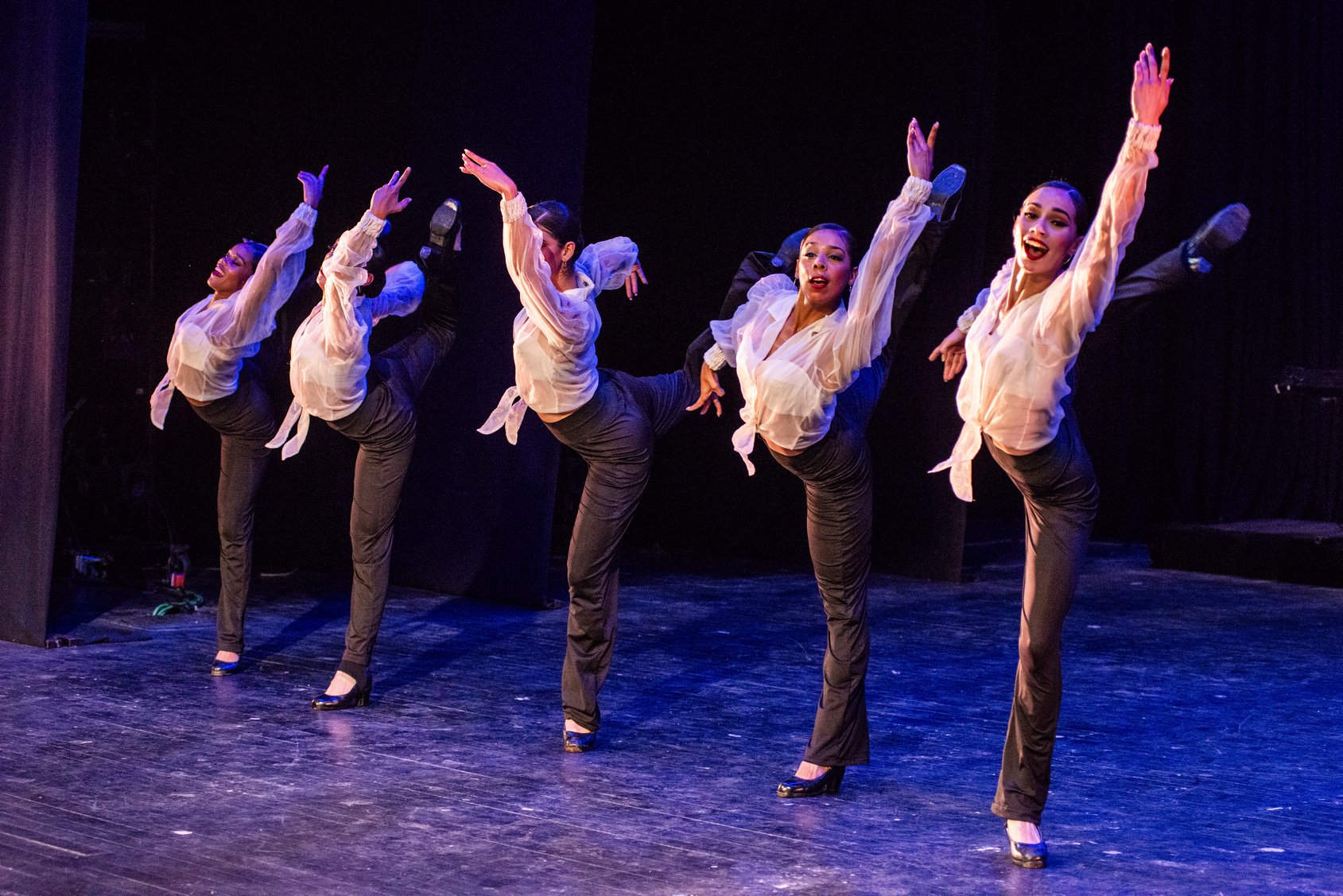 Compañía Lizt Alfonso Dance Cuba en el Teatro Martí